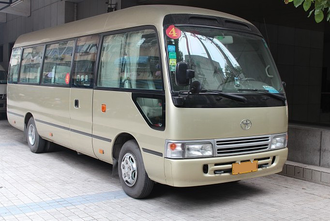 20座考斯特(1200元/天 8小时100KM含司机工资+油费)